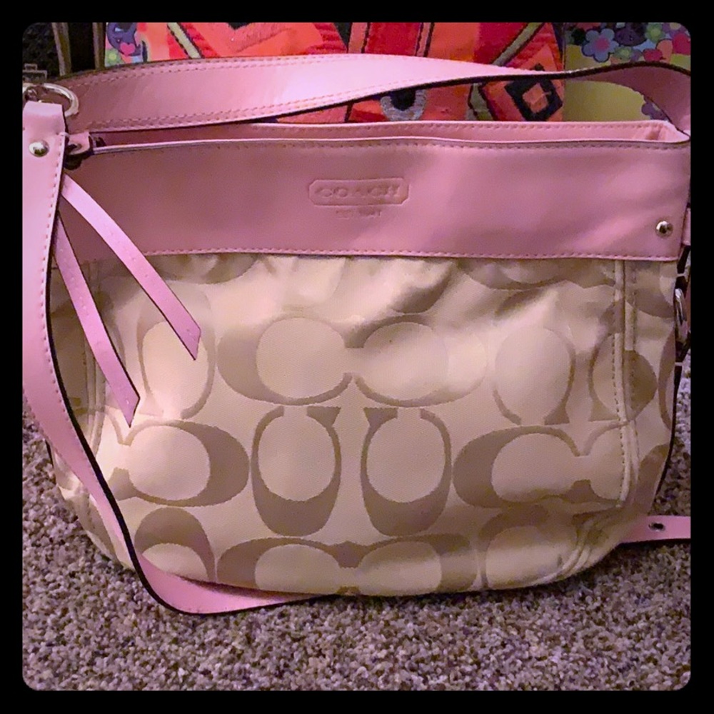 Coach Signature Convertible Zoe Hobo Handbag